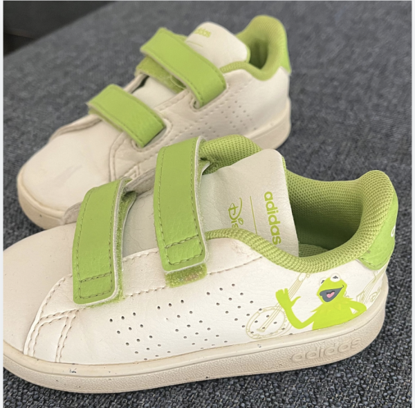 Adidas Disney Kermit ayakkabılar 22 numara