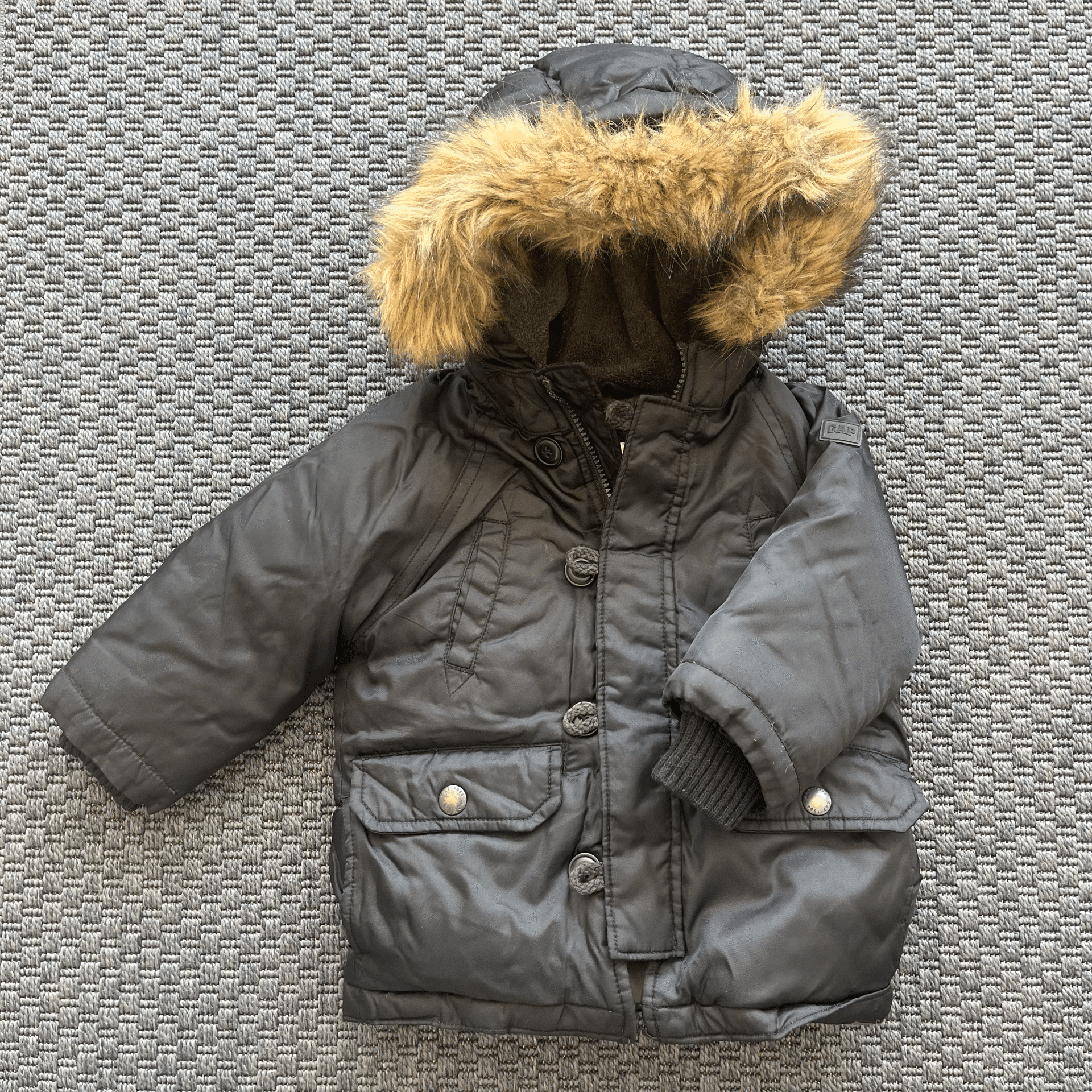 Gap İçi Polar Kürkü Çıkabilen Puffer Mont 18-24 ay Yılbaşı