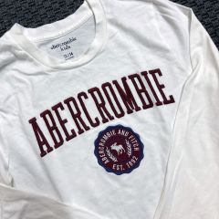 Abercrombie Bordo Yazılı Tshirt 13-14 yaş kırmızı