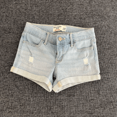 Abercrombie Beyaz Şort 7 8 yaş