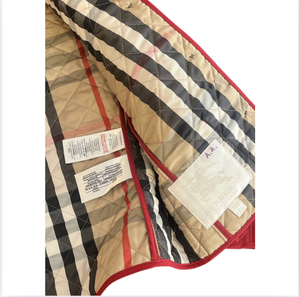 Burberry Kapitone Mont 5 yaş