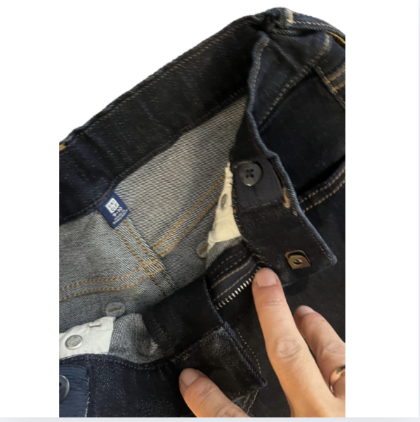 Uniqlo Beli Ayarlanabilen Denim Pantolon 9 10 yaş