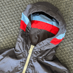 Moncler Lacivert Rüzgarlık 10 yaş