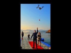 Evlilik Teklifi Organizasyonu Drone İle Havadan Hediye Kutu Getirme