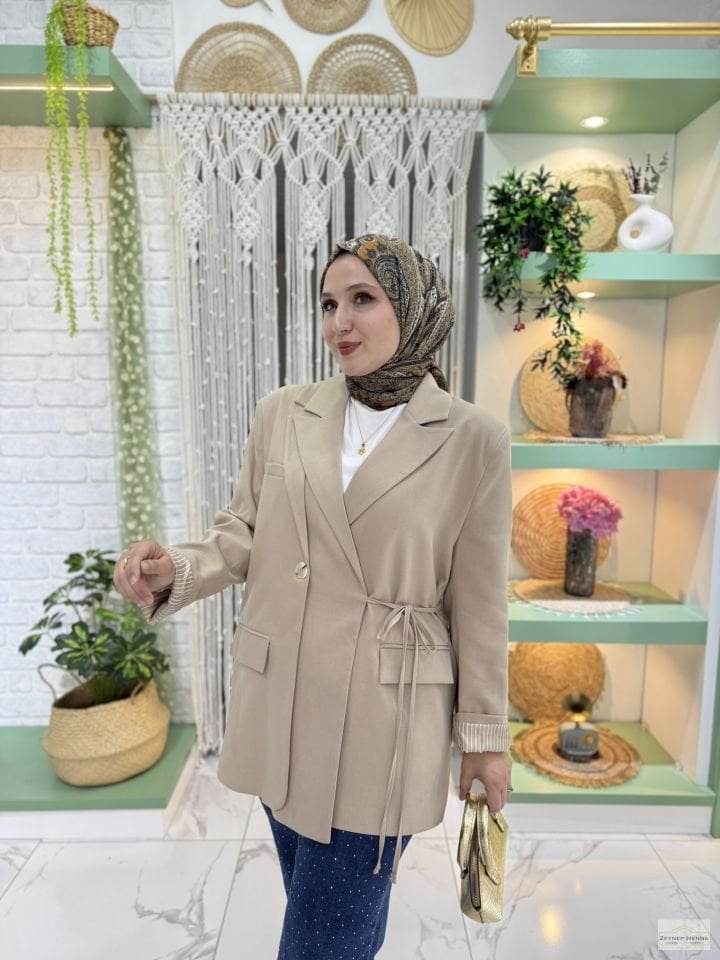 Bağlamalı Krem Blazer Ceket