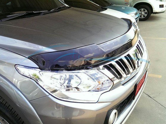 Mitsubishi L200 Kaput Rüzgarlığı