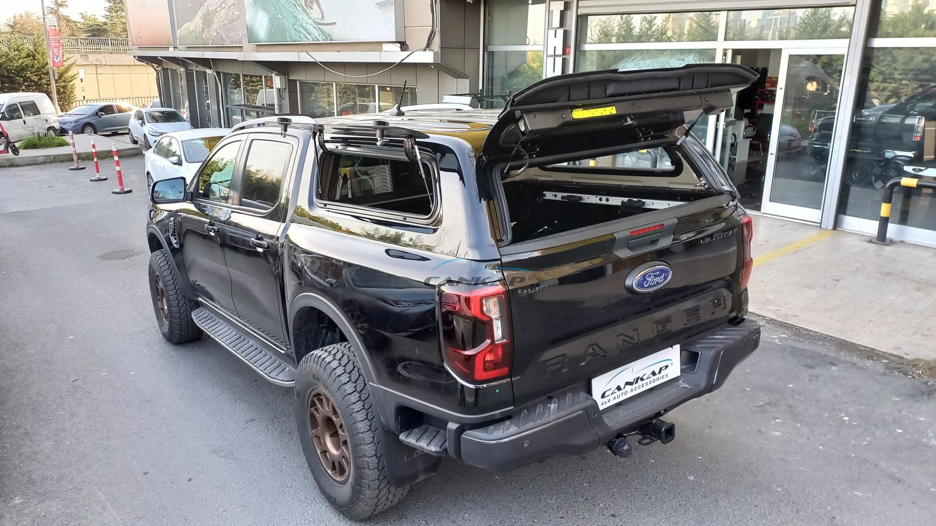 Ford Ranger Camlı Kabin, Aeroklas Yukarı Açılır Yan Camlı