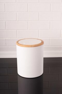 Sallanır Kapaklı ve Bambu Desen Detaylı Banyo ve Mutfak Tezgah Üstü Çöp Kovası 6 lt Beyaz
