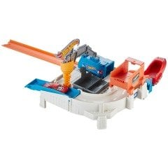 Hot Wheels Efsanevi Macera Serisi GGF90