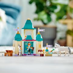 LEGO Disney Princess Anna ve Olaf’ın Şato Eğlencesi 43204