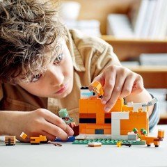 LEGO Minecraft Tilki Kulübesi 21178