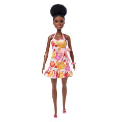 Barbie Okyanusu Seviyor Temalı Bebekler HLP93