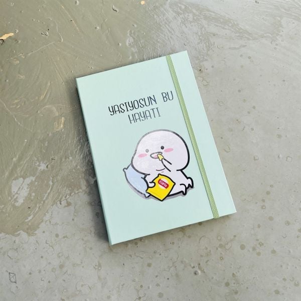 Yaşıyosun Bu Hayatı Tasarımlı Lastikli Defter