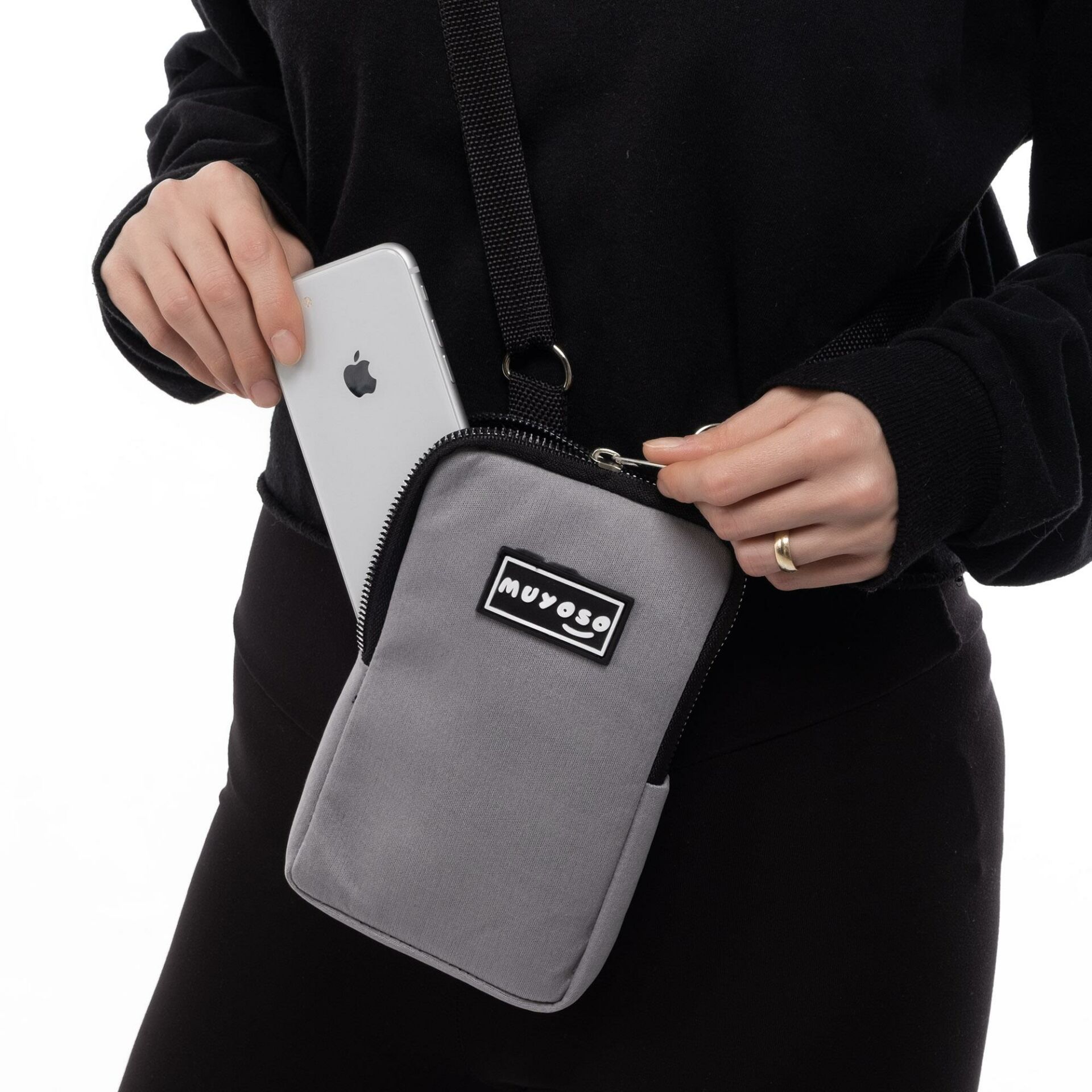 Gri Telefon Çantası
