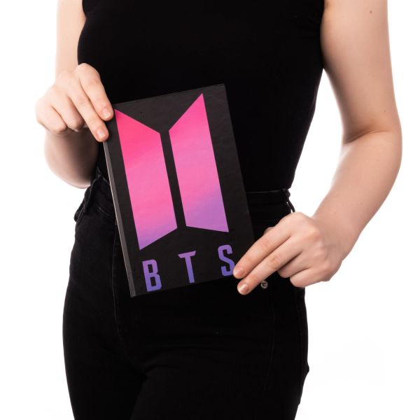 Bts Tasarımlı Lastikli Defter