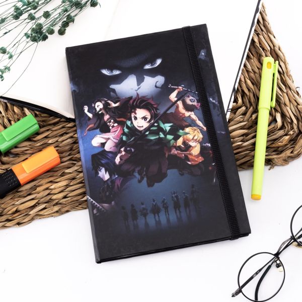 Anime Karakterleri Tasarımlı Lastikli Defter