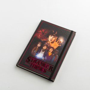 Stranger Things Lastikli Defter