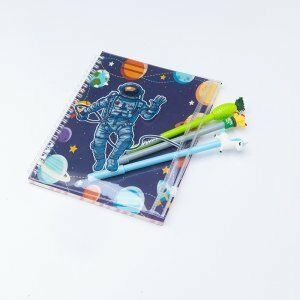 Astronot Çantalı Defter
