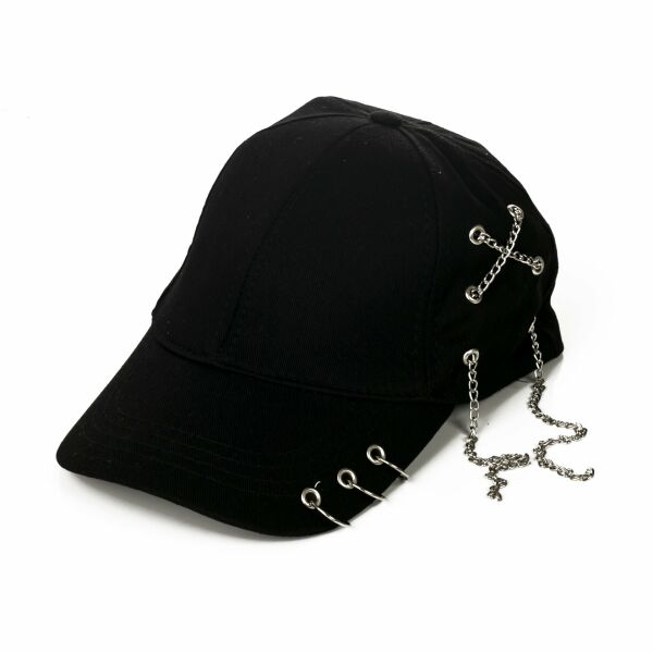 Piersingli Zincirli  Siyah Şapka Kep