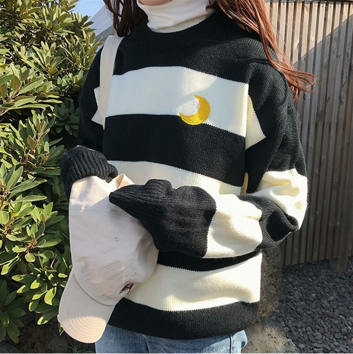 Kawaii Siyah Örme Unisex Oversize Nakış Ay İşleme Çizgili Kazak