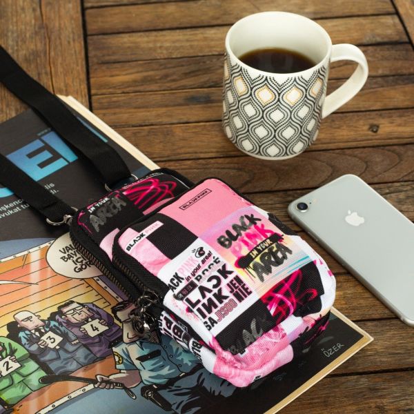 Black Pink Baskılı Telefon Çantası