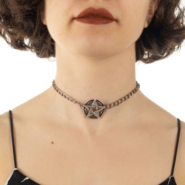 Yıldız Figürlü Gotik Choker