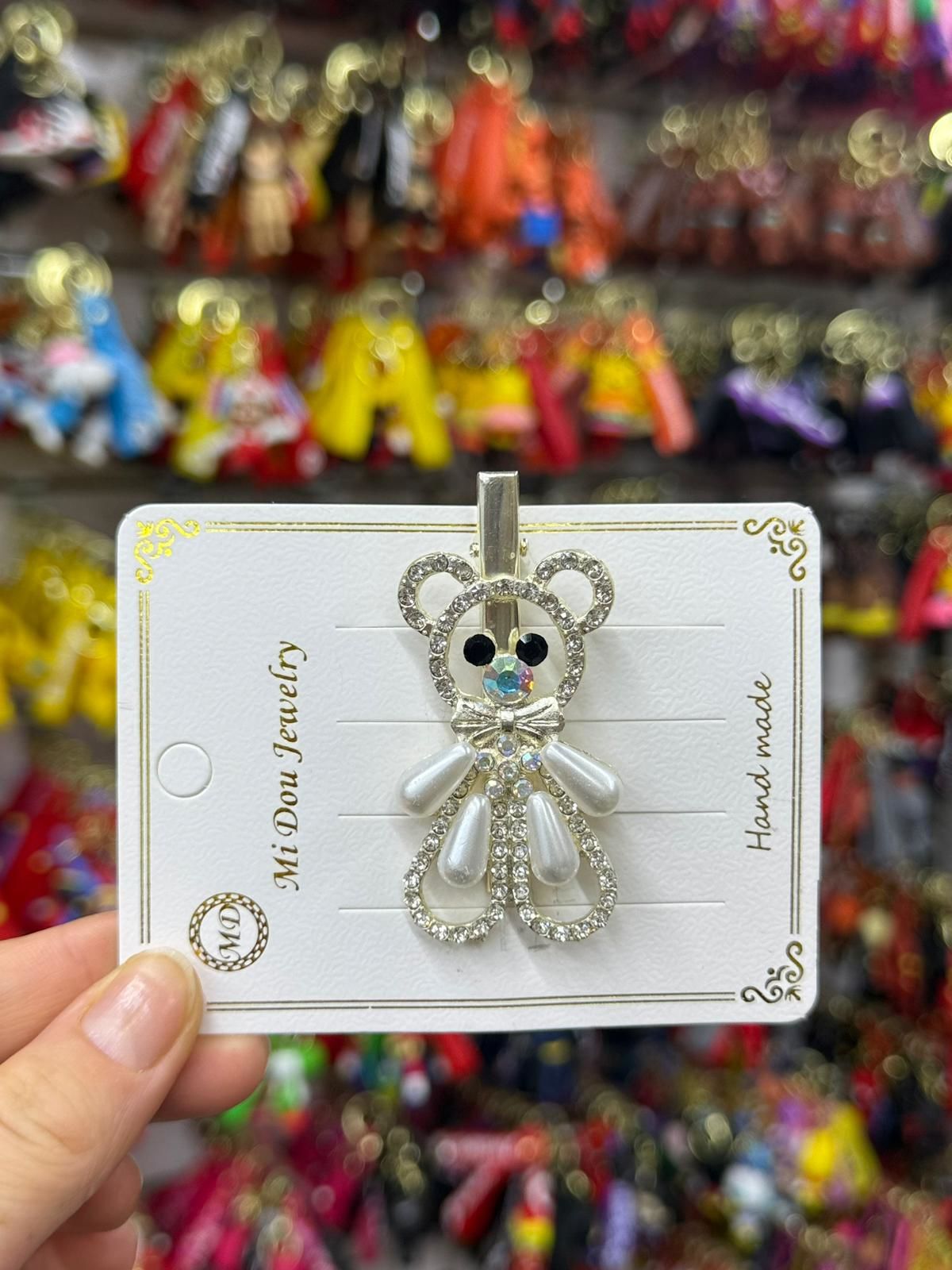 Ayıcık Desenli Taşlı Klipsli Toka