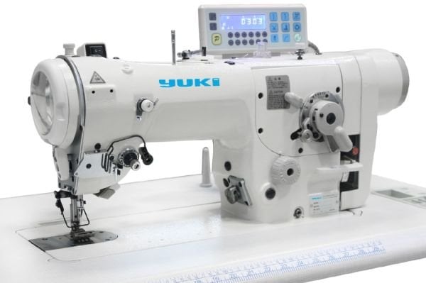 YK-2284 Yuki  Zikzak Makinesi Atlar ve Diker
