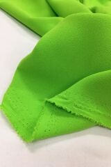 Fıstık Yeşili Rengi Tok Krep Kumaş