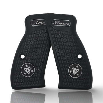 Zib Grips Silah Kabzası - CZ Kompakt, P-01 ile Uyumlu - Siyah Renk - Pleksi Malzemesinden Yapılma - Metal Logolu - PLCZCMPSY010L1