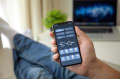 LEDVANCE OSRAM Smart+ Home 24W Sarı Işık Kameralı Sensörlü WIFI Kontrollü Led Projektör