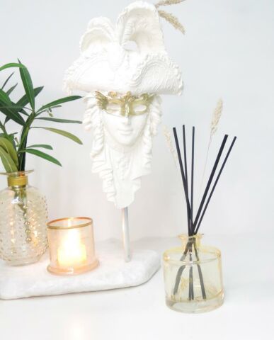 Venedik Gold Maske Objeli Naturel Ekru Mermer Kaide