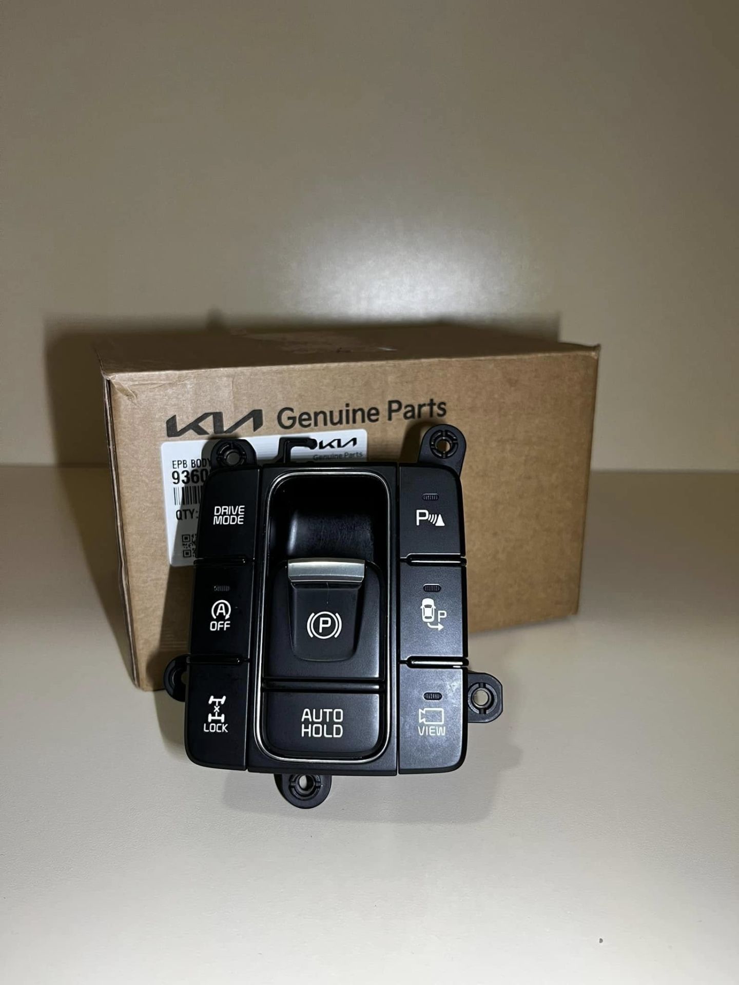 Kia Sorento 2015-19 El Fren Düğme Mobis.93600C5370