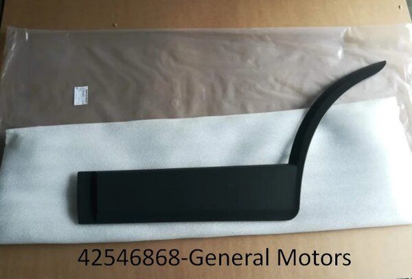 Chevrolet Captiva Sol Arka Kapı Çıtası GM,42546868