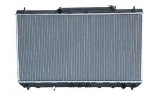 Kia Pregio 97-02 P.van 2.7L Dzl Su Radyatörü İthal