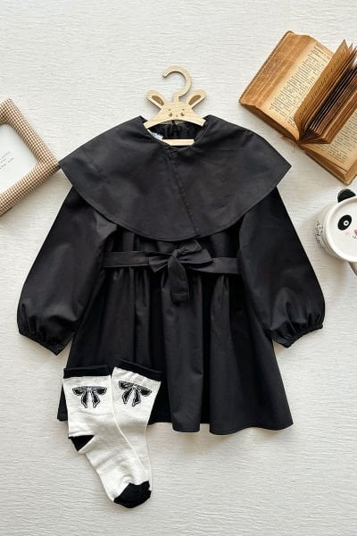 Çocuk Siyah Geniş Yakalı Marul Kol Elbise