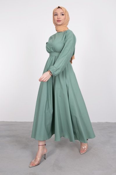 فستان واسع بحزام أخضر مائي