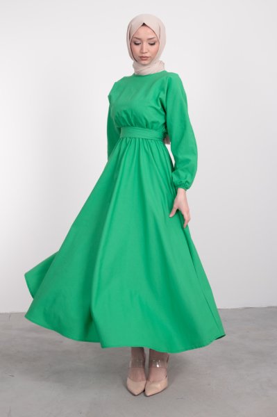 Kuşaklı Kloş Elbise Fıstık Yeşili