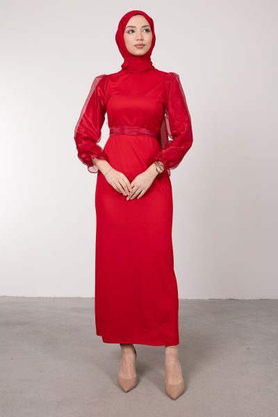 Kolları Organze Kuşaklı Tesettür Elbise Kırmızı