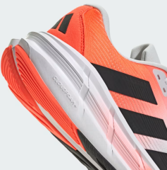 adidas Questar3 Dash Gri Çekirdek Siyah Güneş Kırmızısı Spor Ayakkabı ID6315