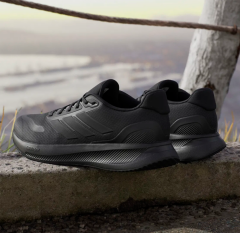 adidas Runfalcon 5 Erkek Siyah Koşu Ayakkabısı IE8812