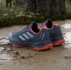 adidas Tracefınder Trail Koşu Ayakkabısı IE5908