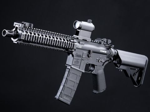 EMG Daniel Defense Lisanslı DDM4 SIYAH Airsoft Tüfek Platinum QBS