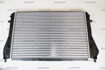 TURBO RADYATÖRÜ (INTERCOOLER) CADDY / JETTA / GOLF 10=> CAYB-CAYC-CAYE-CBAB 1.6 TDI-2.0 TDI BRAZING