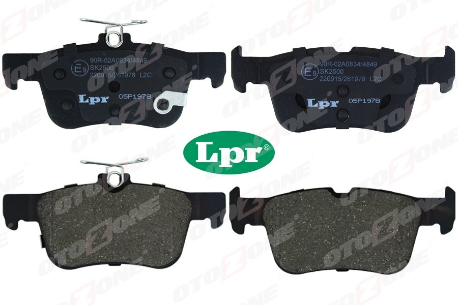 ARKA BALATA FOCUS IV 18=>