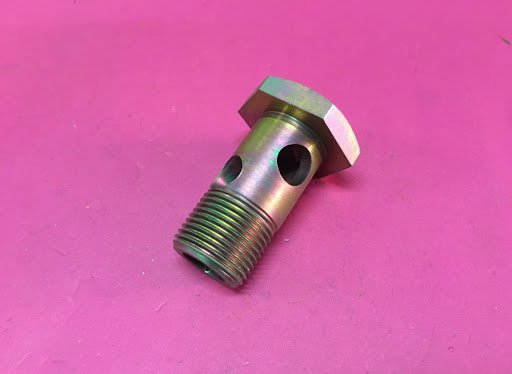 (X) Otomatik Şanzuman Yağ Soğutucu Civatası Küçük
