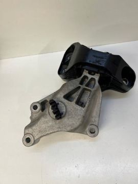 SAĞ MOTOR TAKOZU
