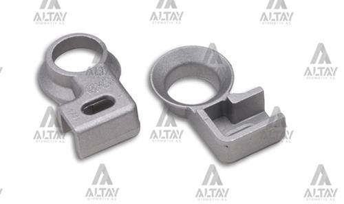RADYATOR BAGLANTI BRAKETI UST SOL CORSA C 01>