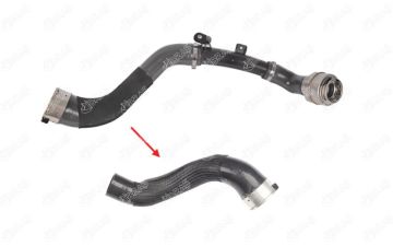 TURBO HORTUMUPLASTİK BORU HARİÇOK İLE GÖSTERİLEN BÜYÜK HORTUM RENAULT MEGANE