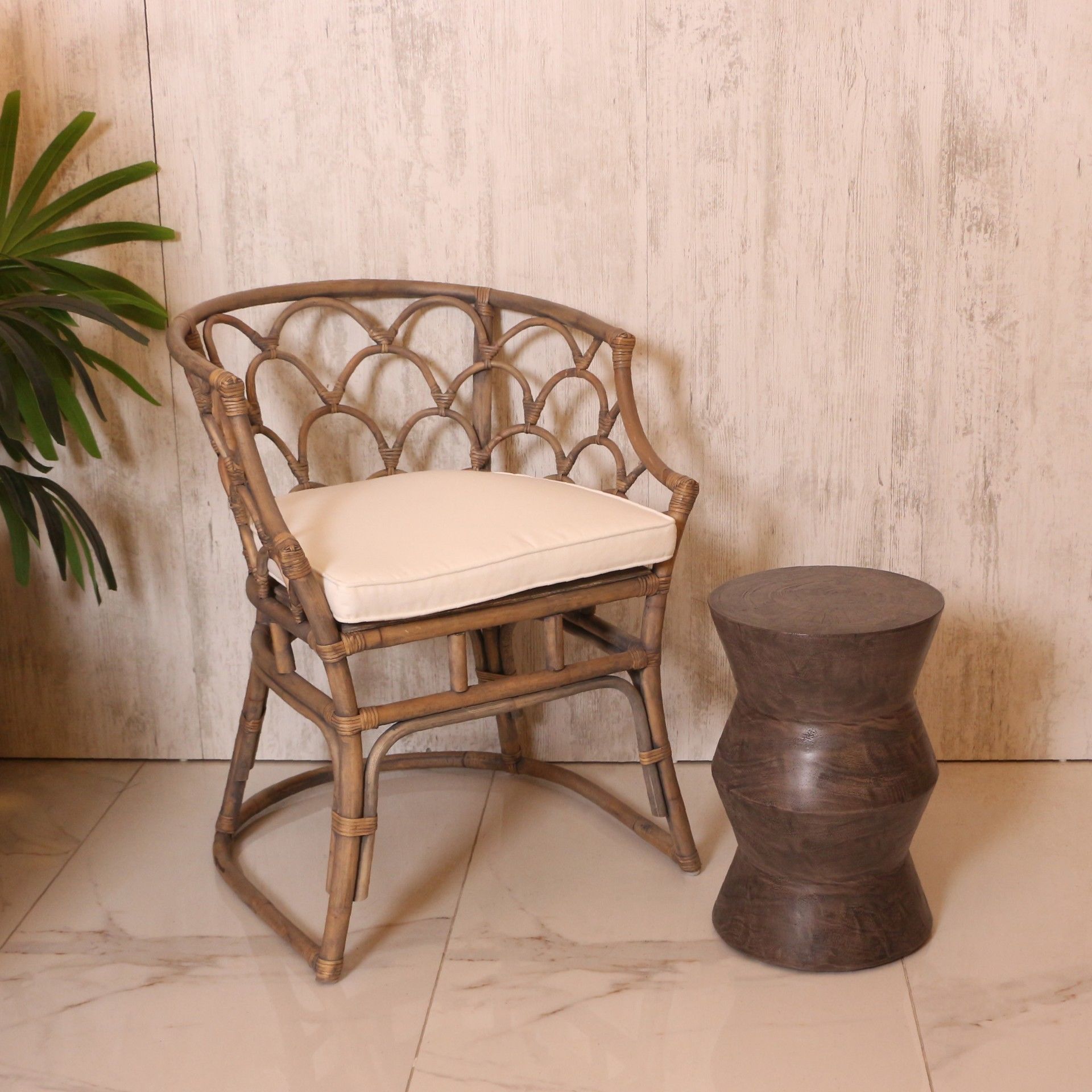 BRUNO VİNTAGE TOPRAK RENGİ MUNGUR SEHPA 30X45 cm